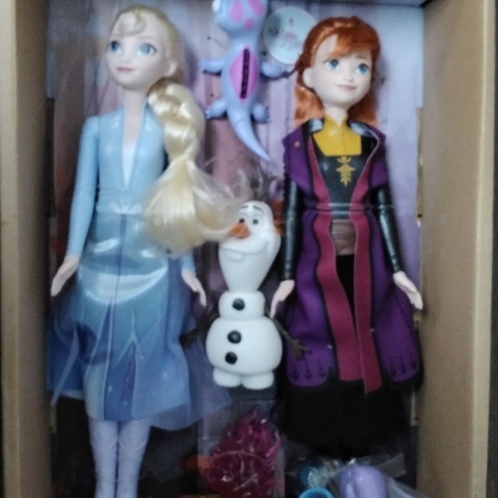 Disney Frozen Elsa Anna Olaf Fashion Doll Play Set